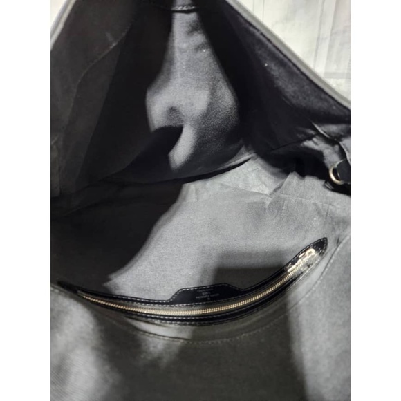 Authentic Louis Vuitton LV Monogram Messenger Bag Dark Green/Black - Picture 13 of 15